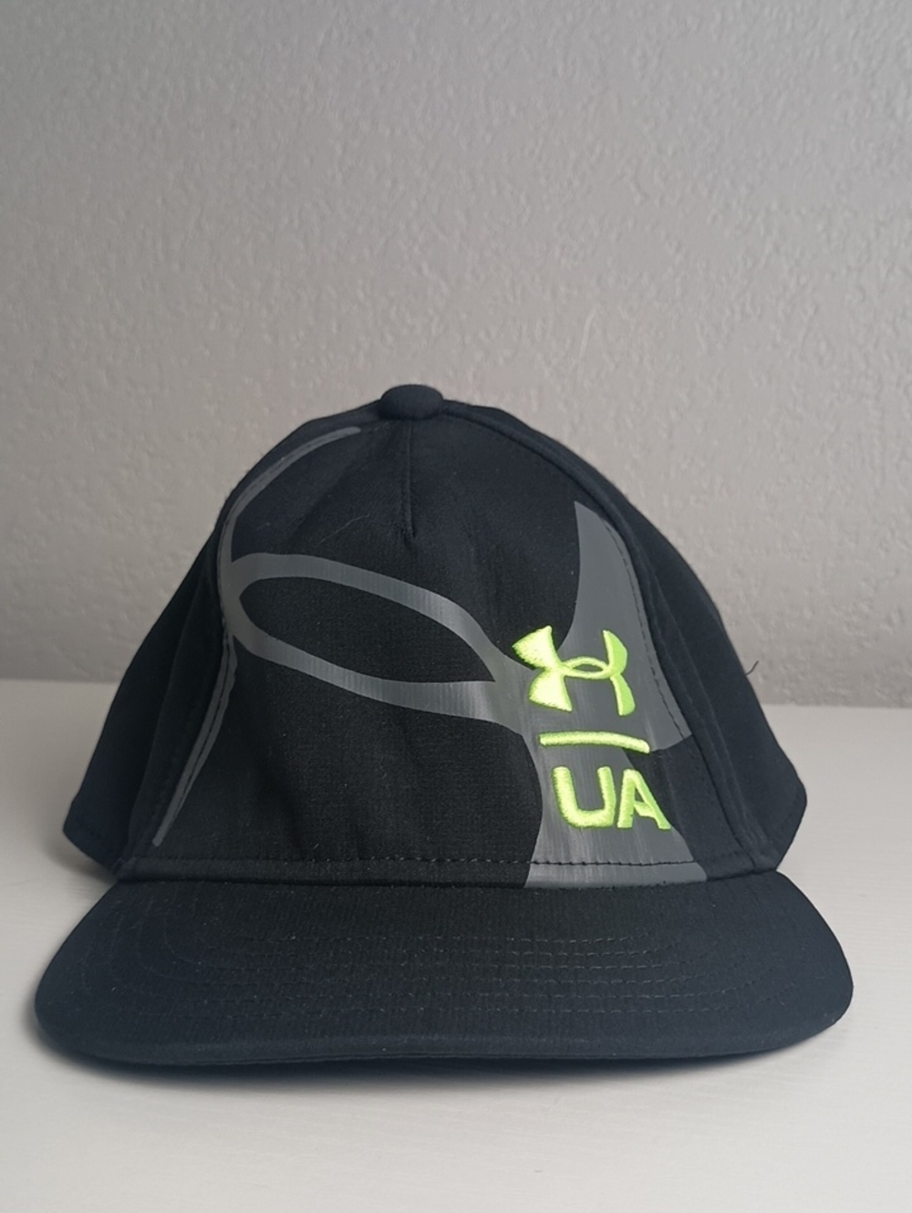 Youth Under Armour Black and Green Cap